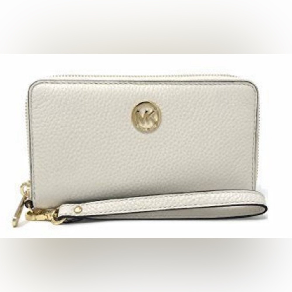 Michael Kors Cream Wallet with strap - Picture 1 of 4